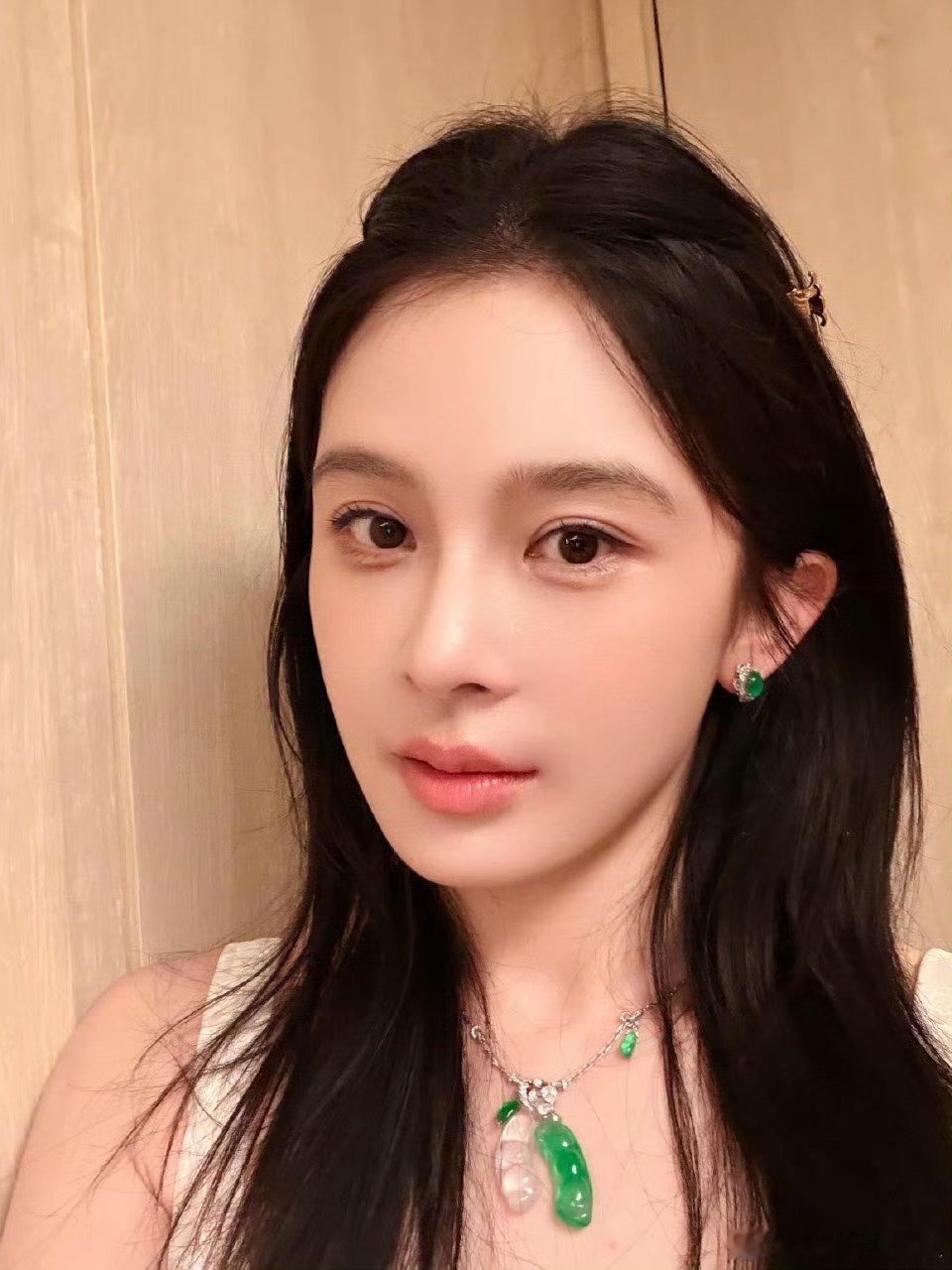 赵樱子do高颅顶这姐当年的颜值可是把我给迷住了，一双漂亮到会说话的眼睛