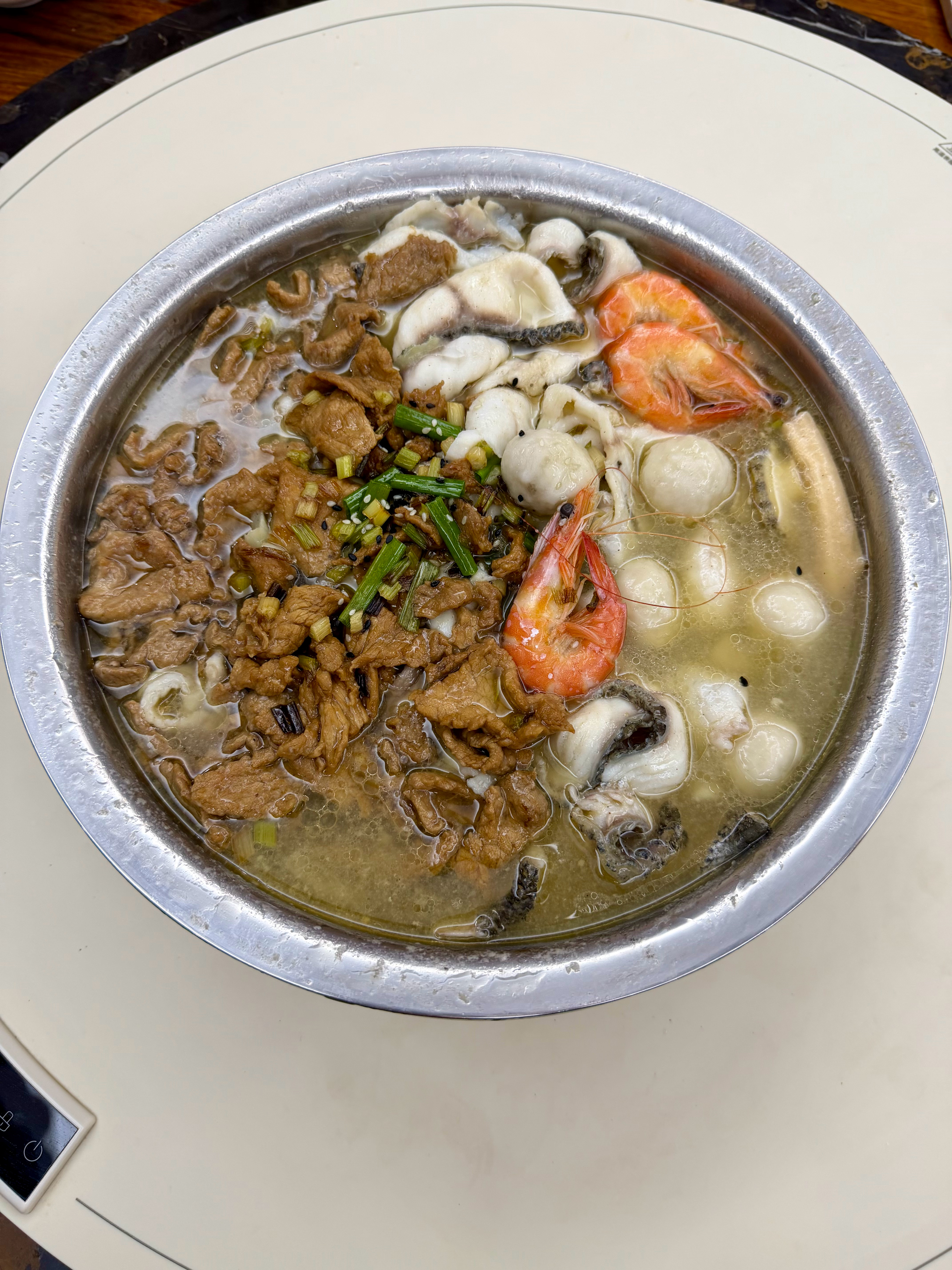 聚餐 