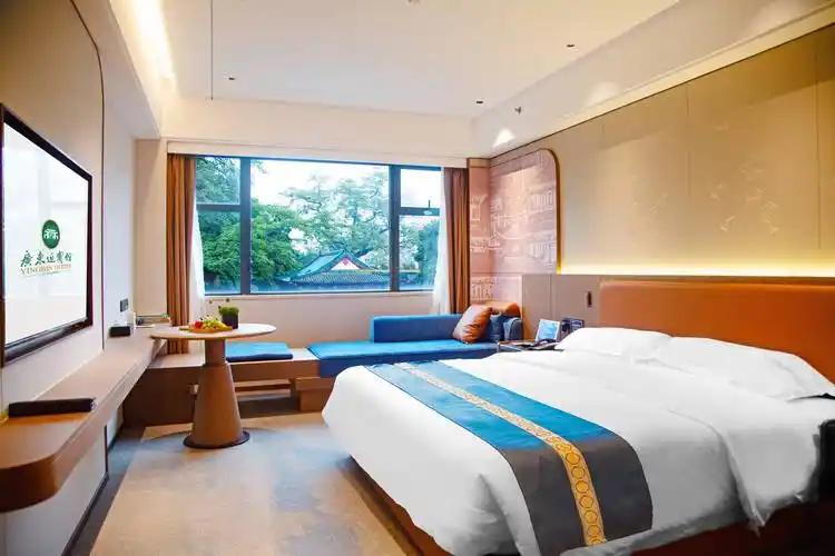 永不消失的12个行业，
1、家政行业，
2、服务行业，
3、殡葬行业，
4、快递