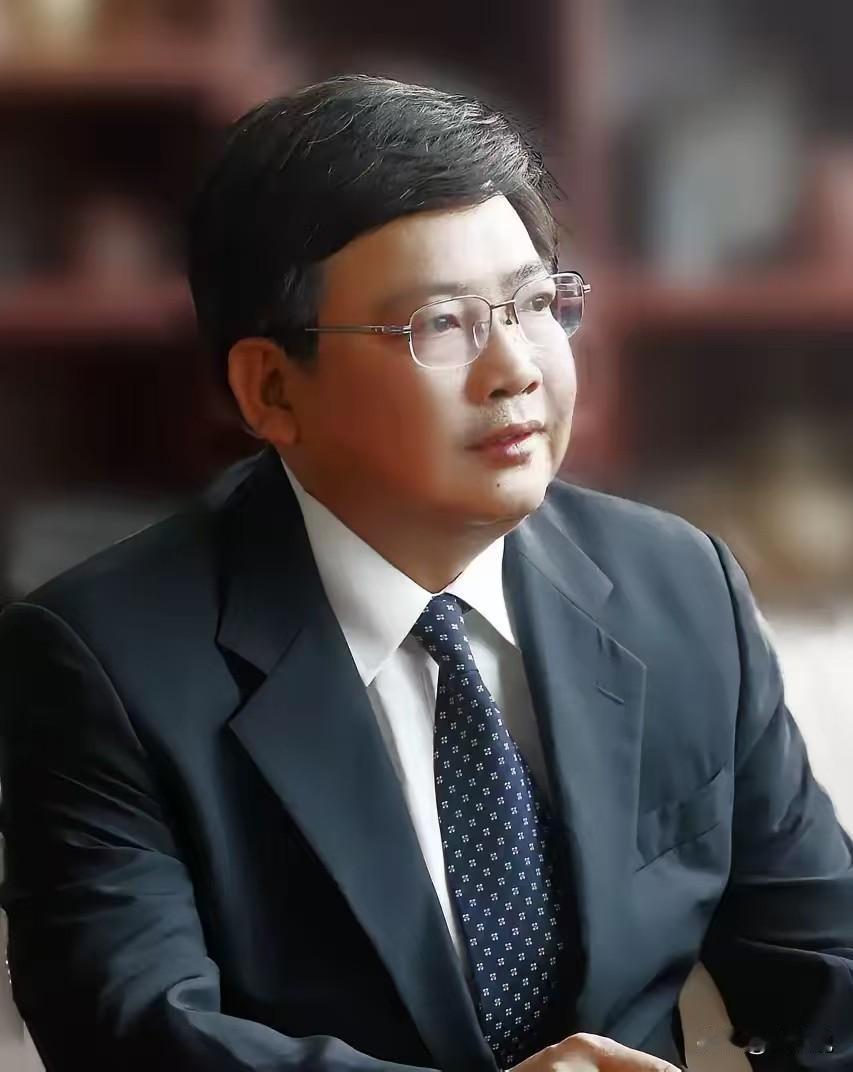 就在刚刚，界面快讯传来消息，广西医科大学原校长赵劲民官宣了！看了他的简介，赵劲民