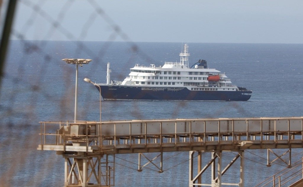 【第1现场｜汉坦病毒涉疫邮轮确诊数升至8例，首发夫妇感染轨迹曝光】汉坦病毒首发病