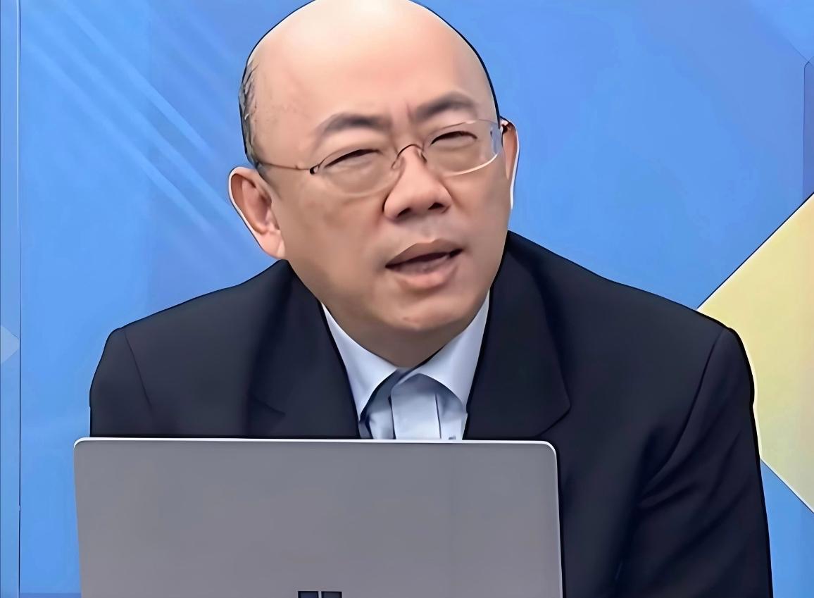郭正亮给了台湾“最好”出路？一国两制改1个字，或可统后不驻军？此刻关于台湾的武统