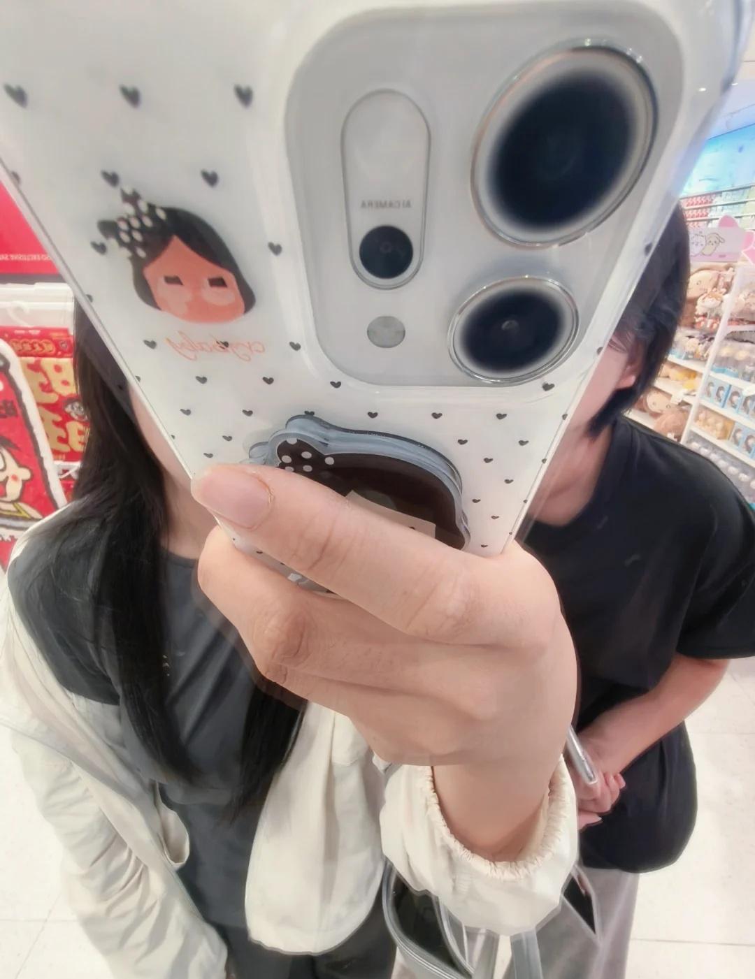 求大家的手机壳推荐😍
想看看大家的oppo reno14手机壳
安卓也能有好看