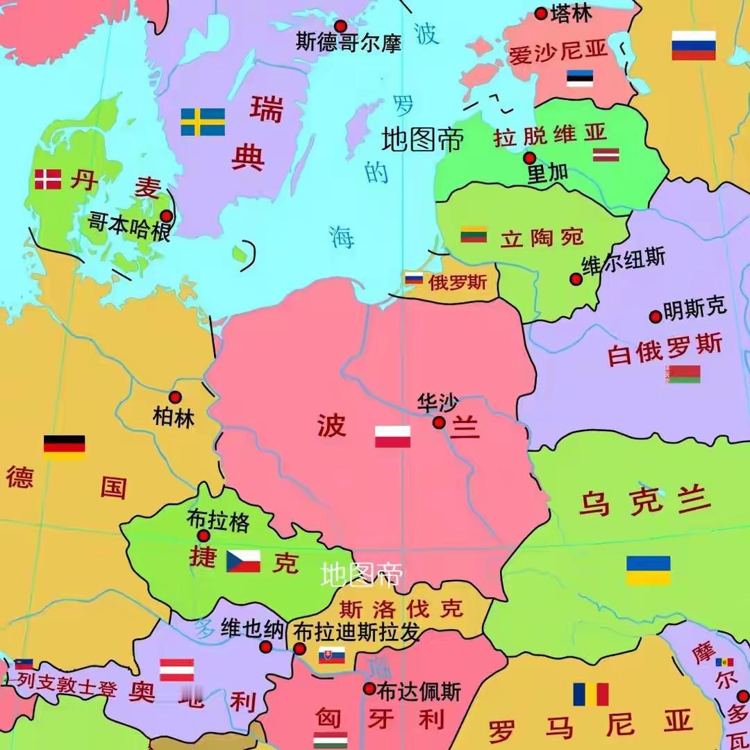第一个与德国签订互不侵犯条约的是波兰。这件事的恶果是，打破了欧洲共同遏制德国的默