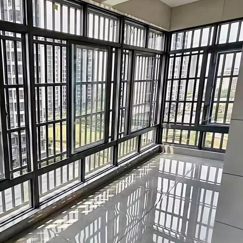 满心期待的观景阳台，被封阳台栏杆狠狠泼冷水！

天天加班没空盯装修，拜托爸妈帮忙