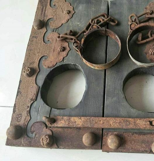 古代流放犯为什么不跑？没监控没照片，跑了也没地方去

古装剧里犯人动不动就半路逃