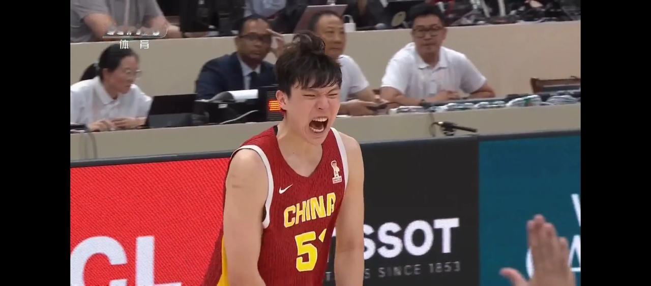绝杀！绝杀！杨瀚森绝杀黎巴嫩！4点1秒，篮下打中！[赞][赞][赞][赞]
这比