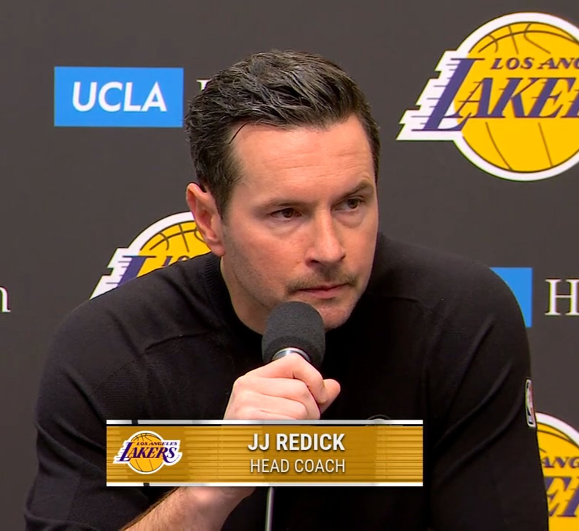 “篮球是一项充满不完美的运动”——JJ·雷迪克 