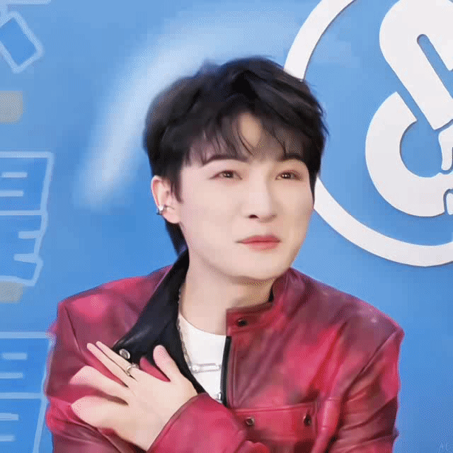 周深  被周深演唱山灵震撼心灵 【圈宝和米说晚安】每个等待的夜晚，在时间里酝酿，