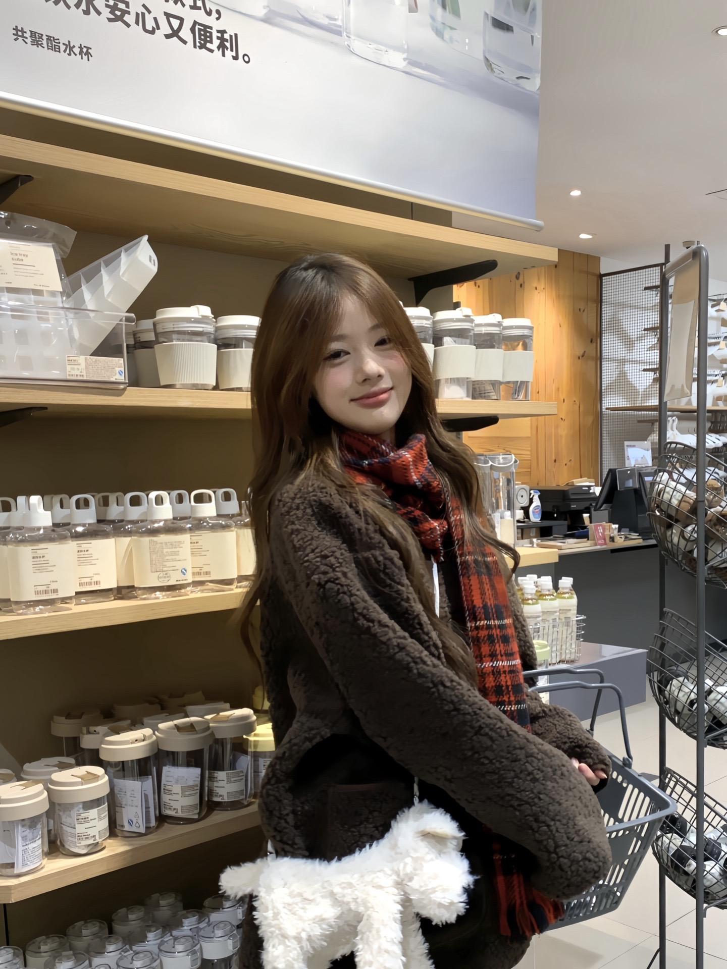 她的情绪像天气一样多变 我只想让她幸福