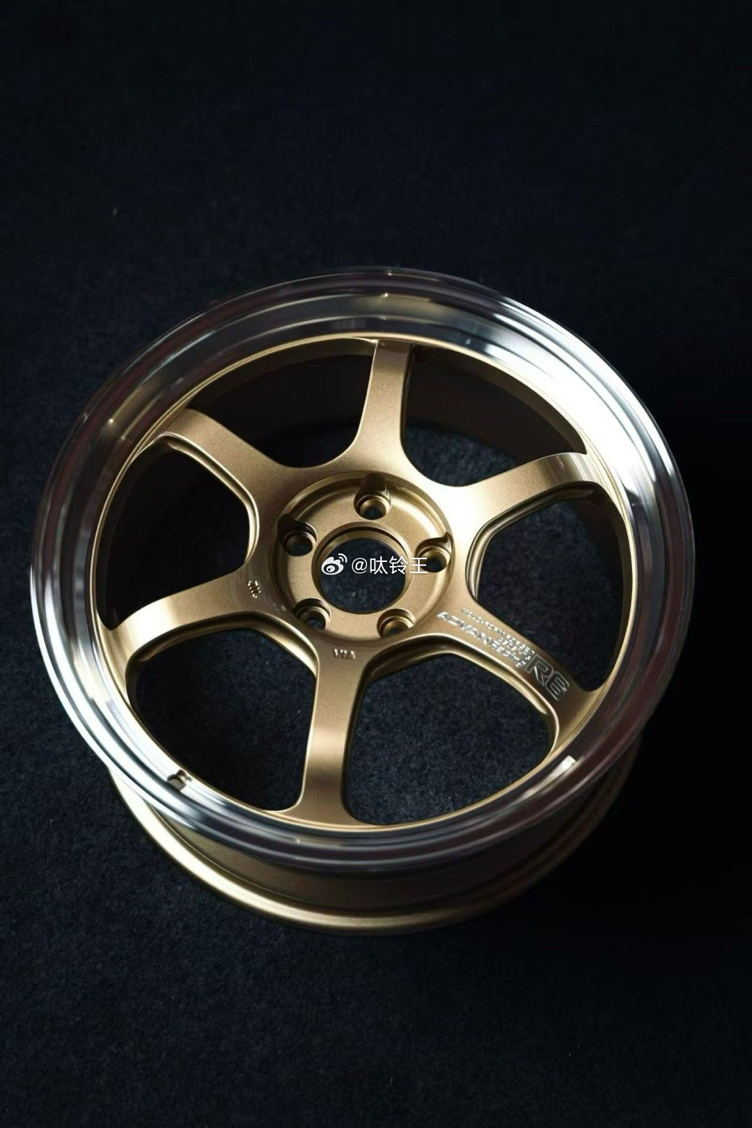 限量颜色定制数据到步～日本🇯🇵advan r6锻造轮毂18寸8j et42 