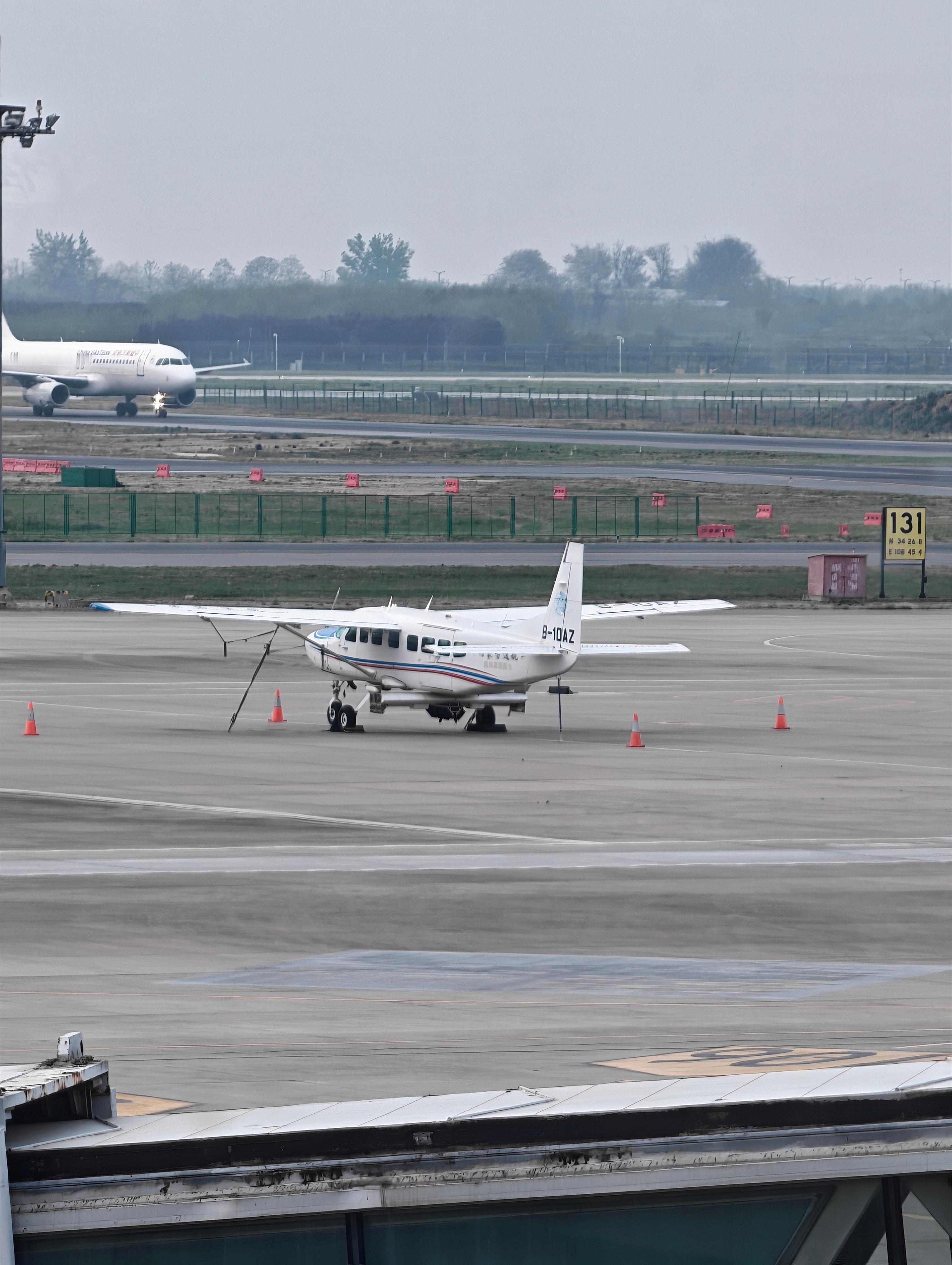 拜拜，回家摸新手机去了 咸阳·西安咸阳国际机场