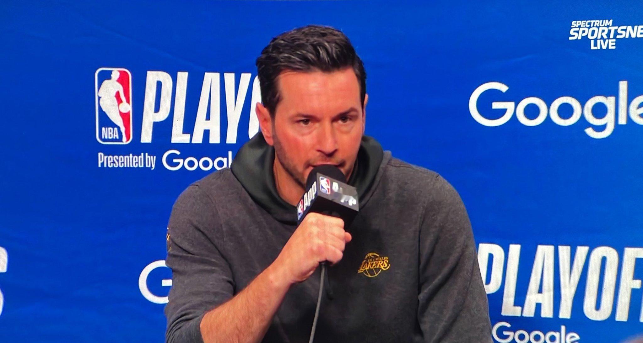 指数差距缩小3分，目前火箭客场-2.5。雷迪克谈及球队具备深厚季后赛经验时说道：