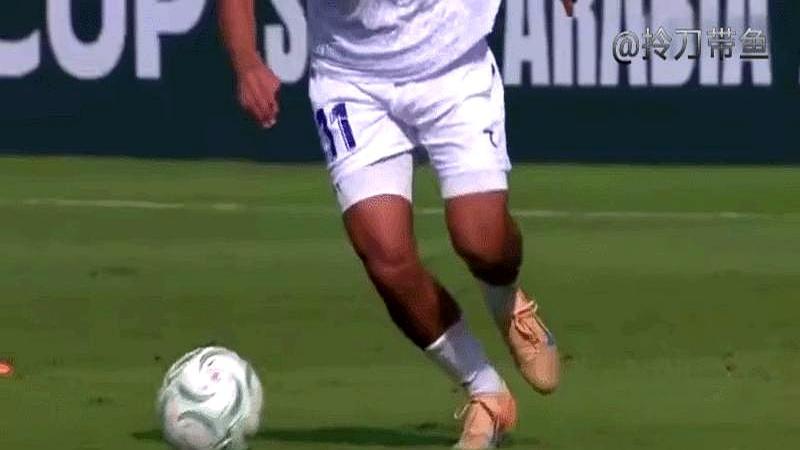 踢得丑？能赢就行。
 
三场小组赛，一球没丢，把伊拉克、澳大利亚、泰国全熬到平局