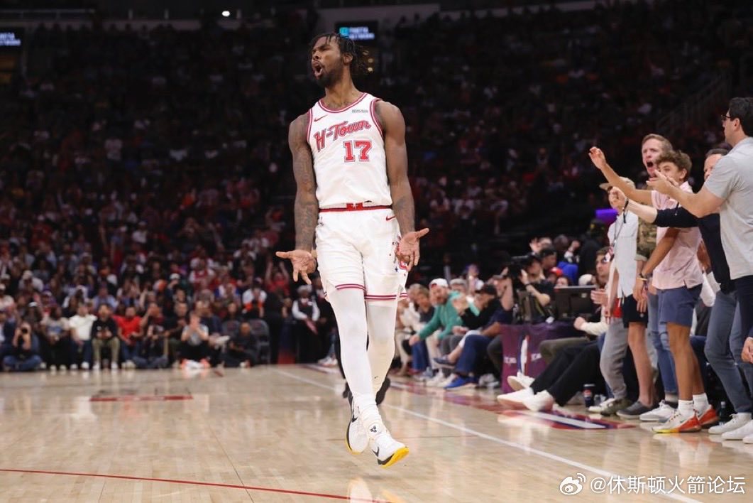 BrettSiegel：湖人队预计将在今年夏天“积极追求”塔里伊森。据报道，伊森