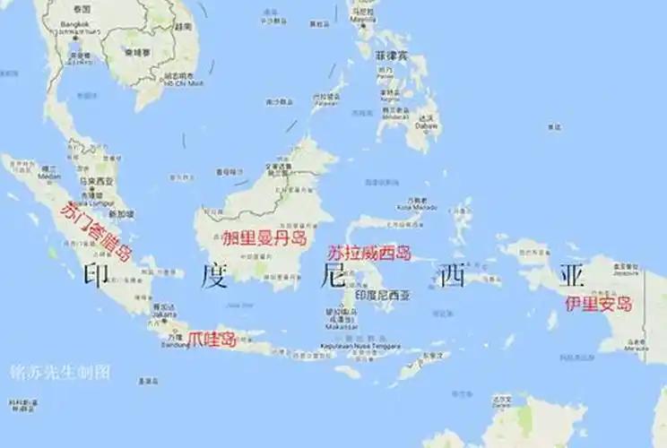 历史总是惊人的相似。1965年的阴影还没从印尼老一辈心里散去，普拉博沃如今又把军
