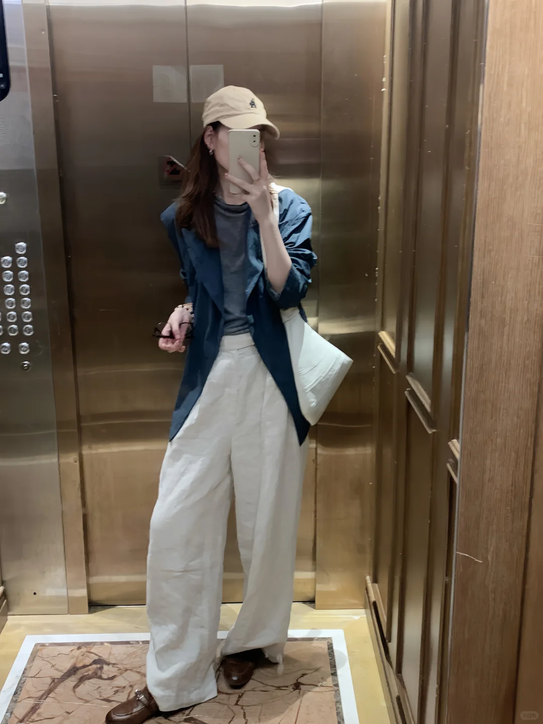 入秋的第一件西装