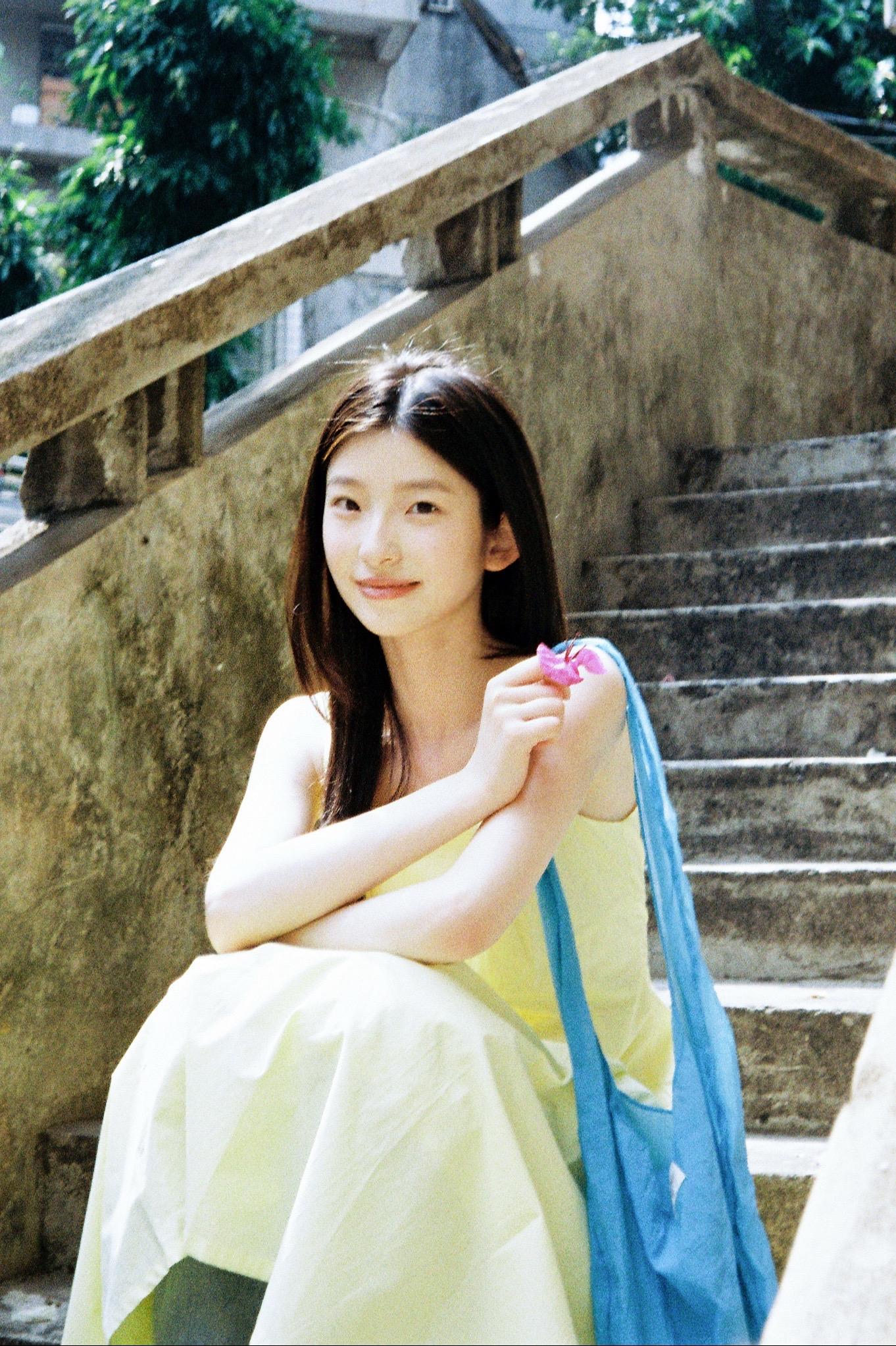 我要你明媚 不要流泪。