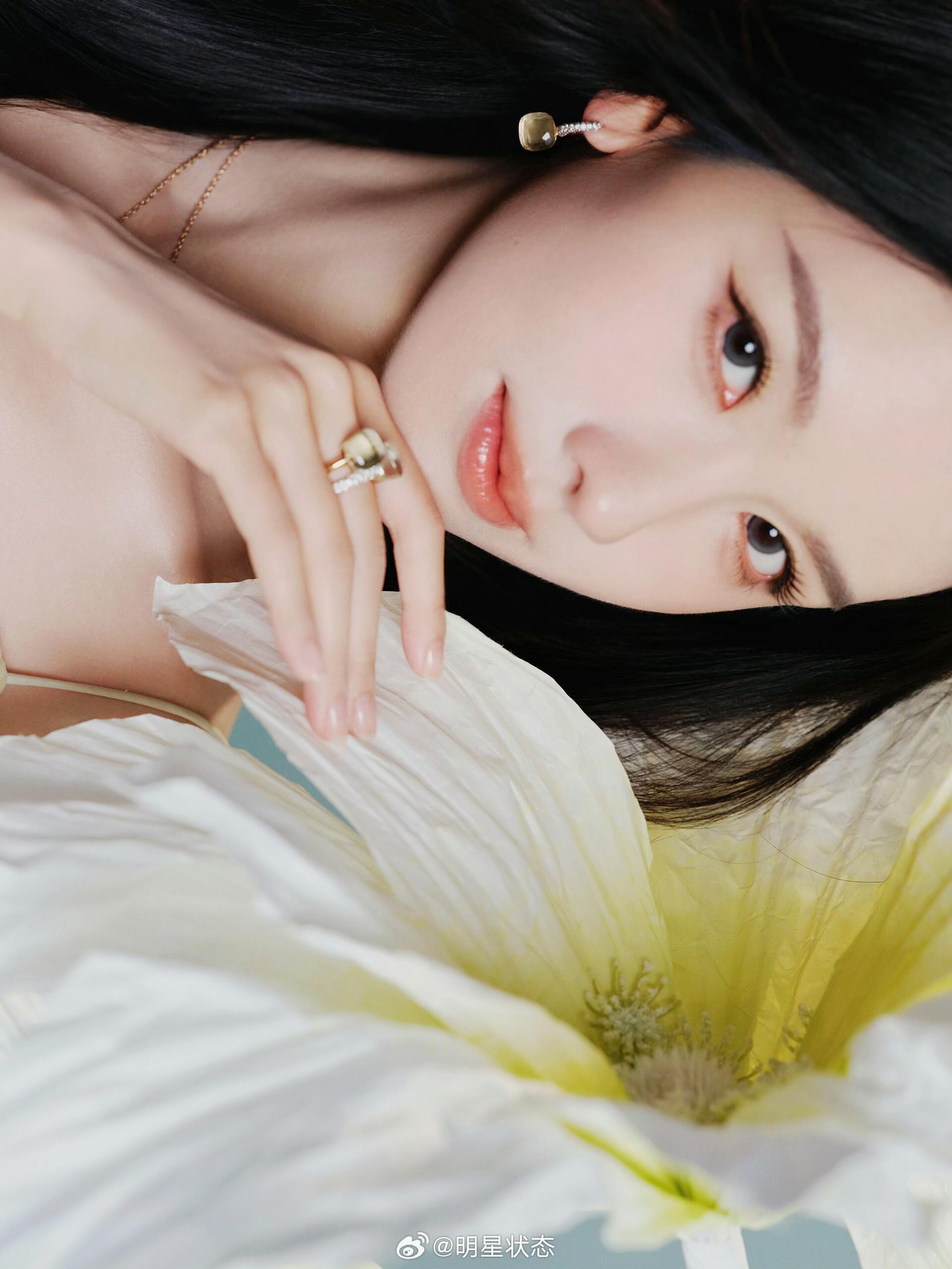 陈都灵 ✖️ 100年润发直播活动造型 