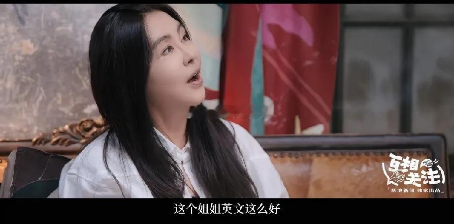王祖贤接受李诞采访，谈及施南笙张国荣说《倩女幽魂》是她毛遂自荐的，徐克并不满意，