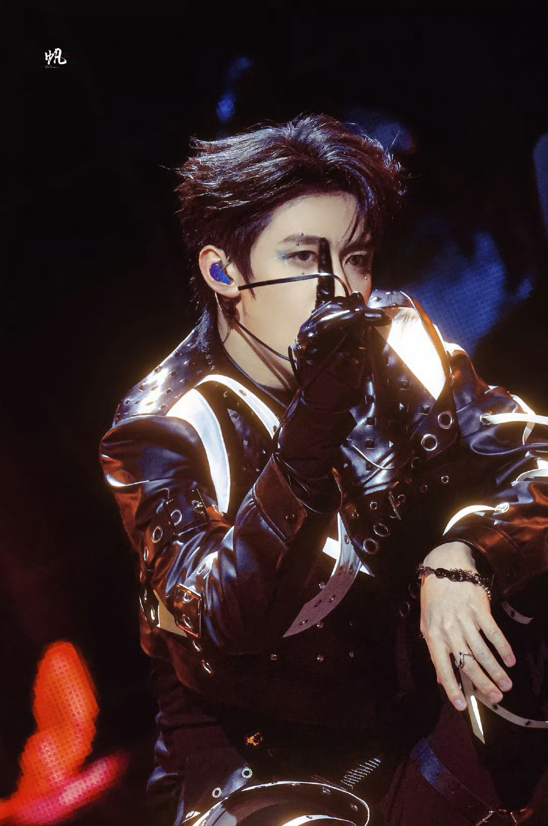 窥见神明大人朱志鑫#22x日志#👑#登陆计划# ​​​