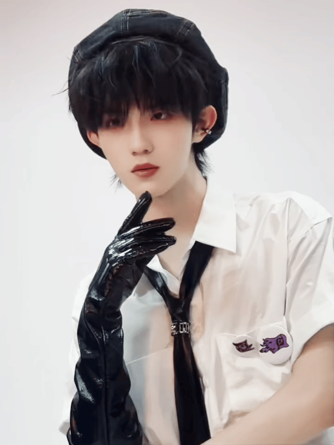 【10454】用这个头像说晚安能睡着吗🥵 