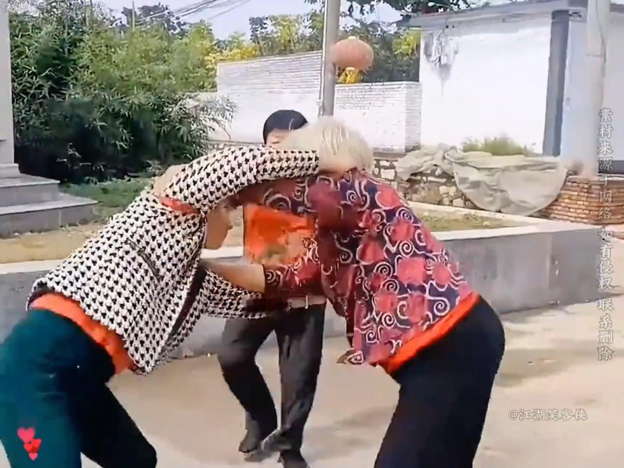 全世界都懵了，中国眼睛亮了，仿佛看到了曙光与希望。就在昨晚的世界杯小组赛，排名世