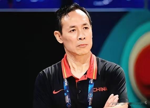 比赛就是这么奇妙，前脚广东刚大比分输给了上海，今晚深圳也不会打球了，大比分输给了