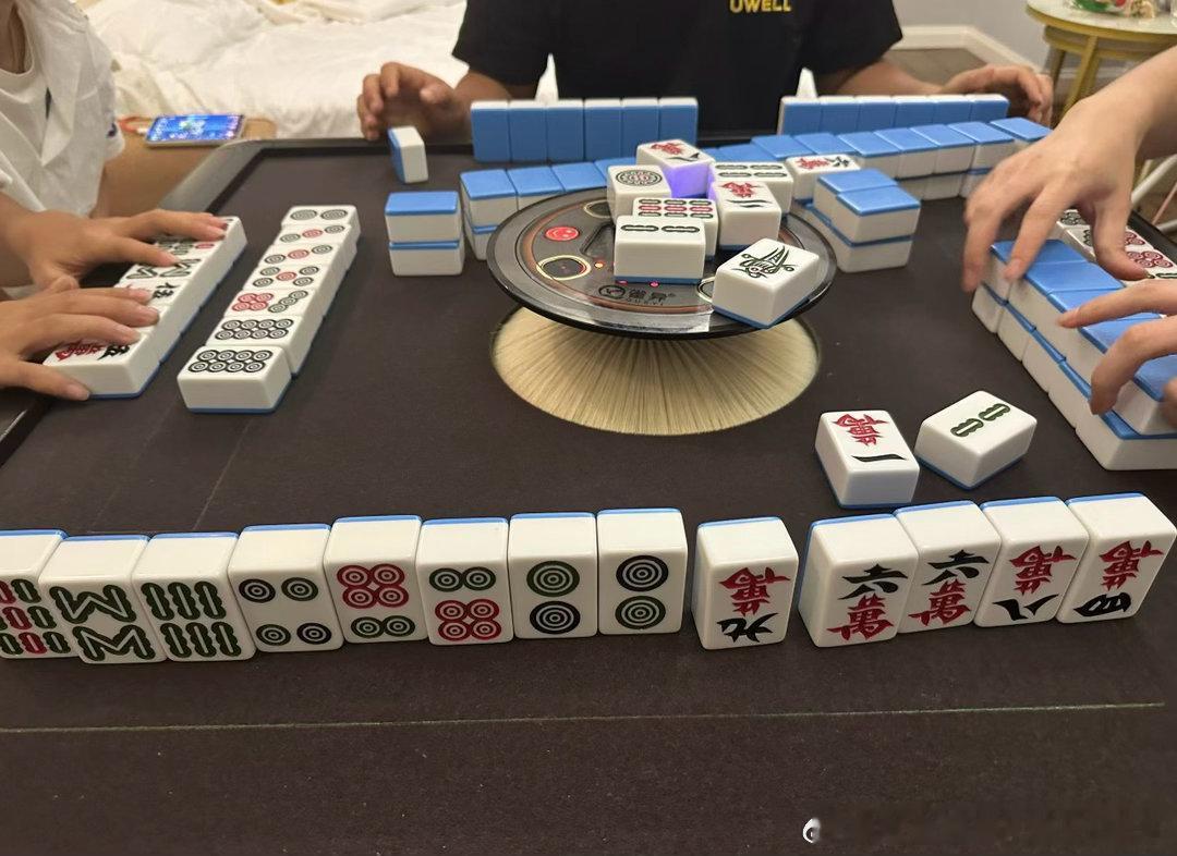 去哪里都逃不过的麻将！！黄金金价现货黄金外汇[超话] ​​​