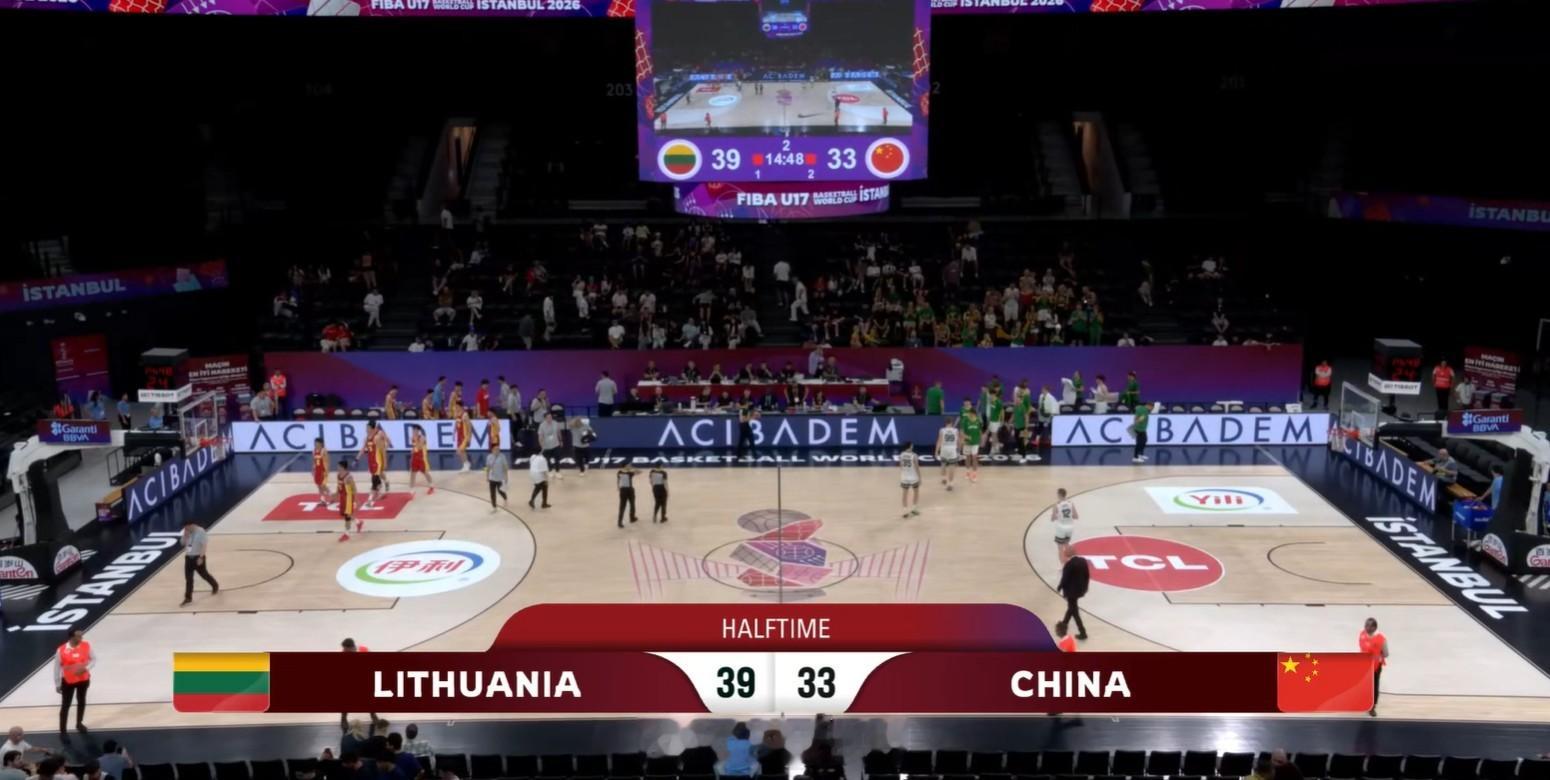U17男篮世界杯 上半场三分球8中0的情况下，还有调整空间！ 