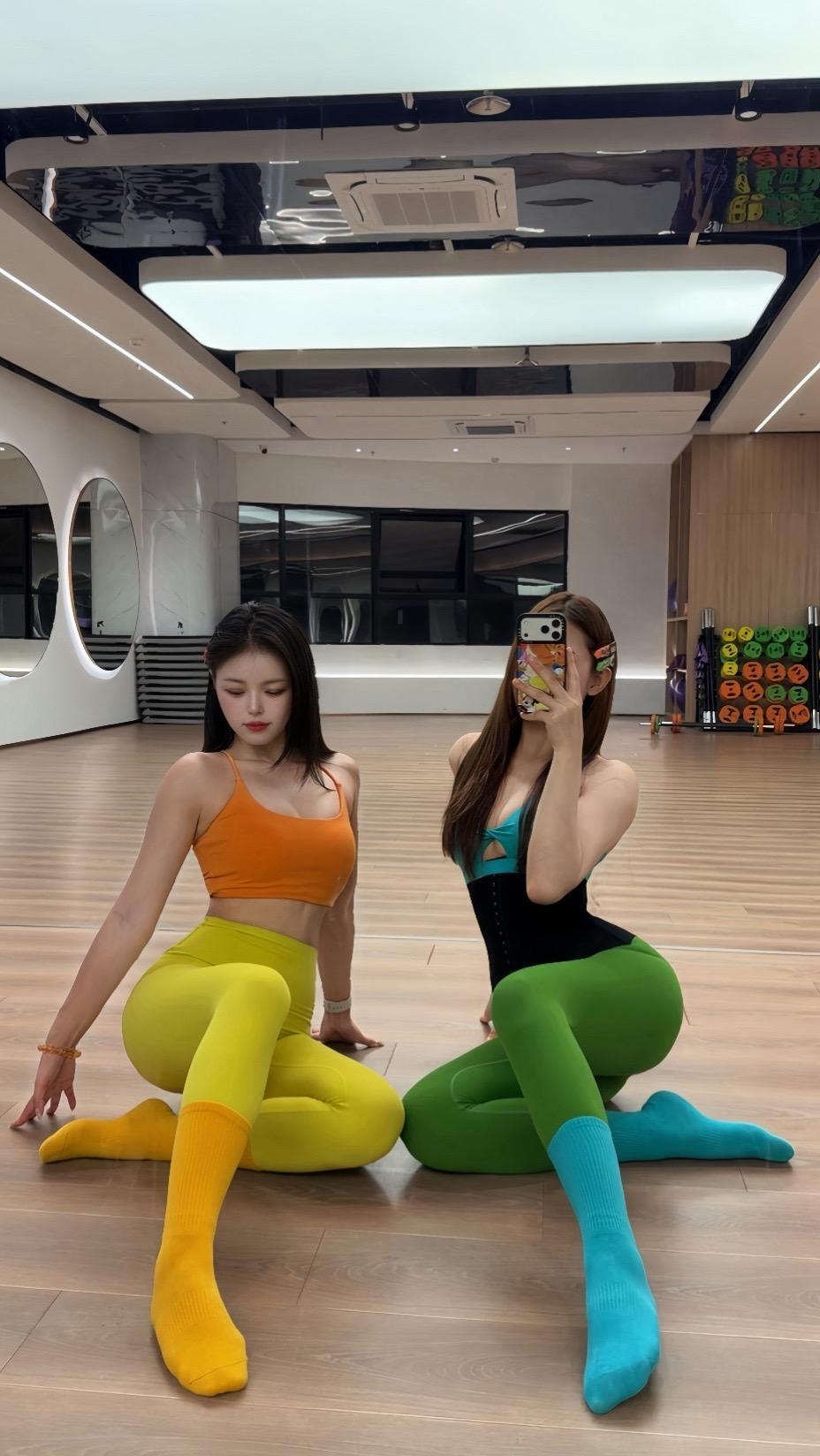 健身穿搭 健身搭档 毫无训练痕迹 健身日常 健身