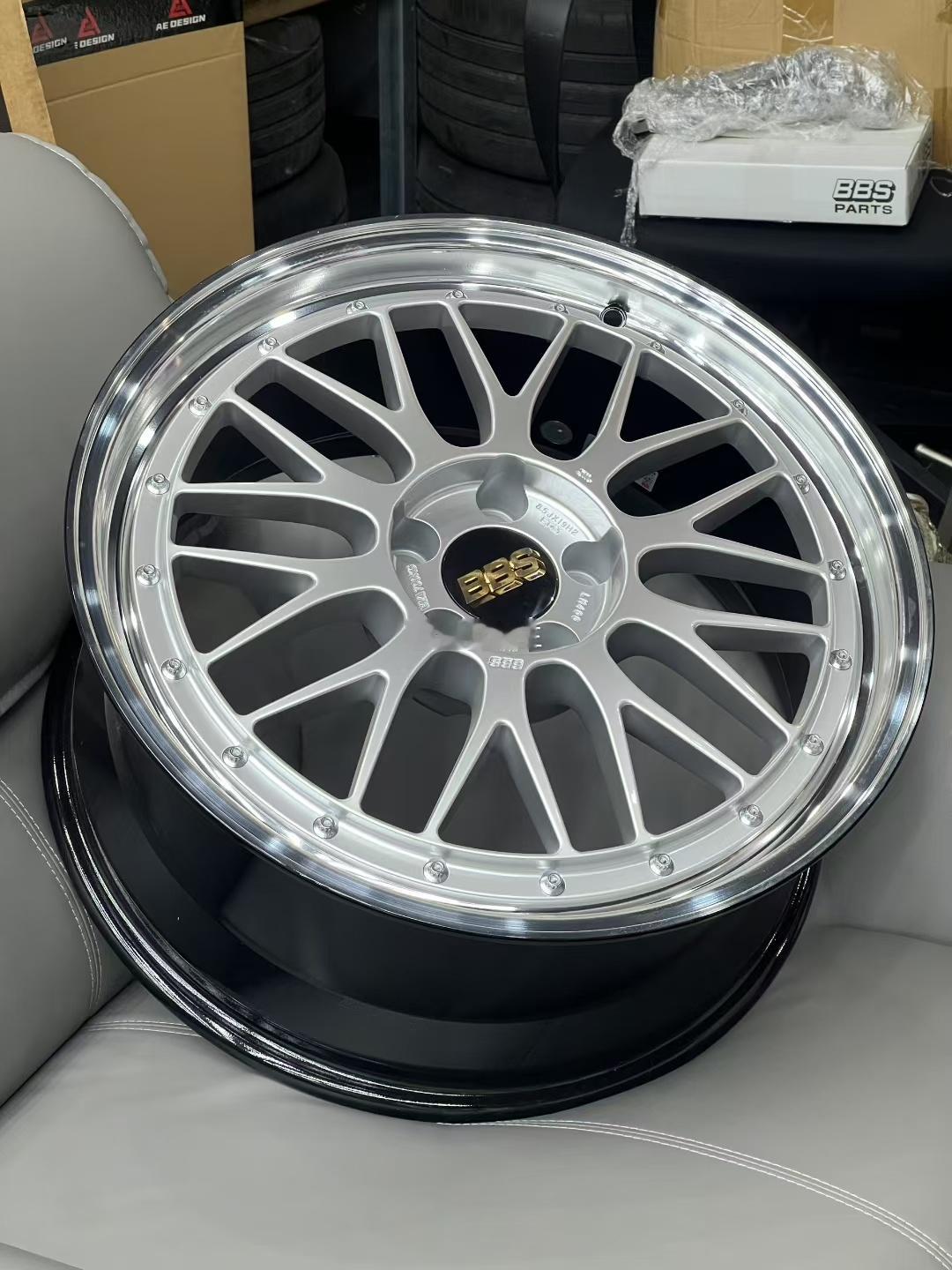 全新日本🇯🇵BBS LM DS银色轮毂前后数据：19寸 8.5J et43 