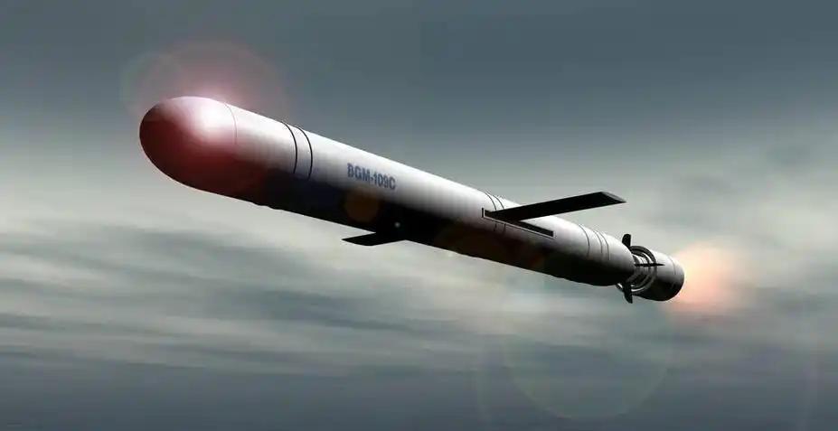 战斧，就甭指望了！
     指望川普在援乌上有激进的动作，可能性并不大，虽然愿