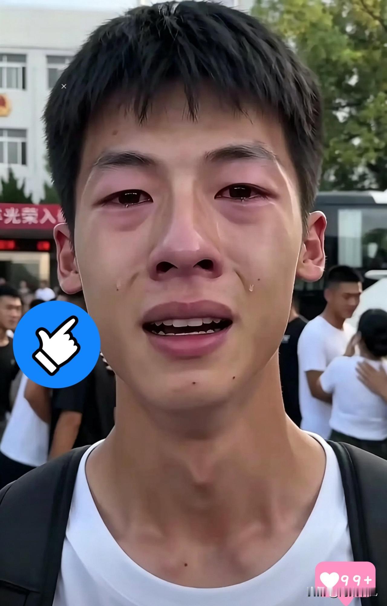 今天刷到一个视频，

直接把我干沉默了！

“爸妈都不在了，就我一个人，网上的叔