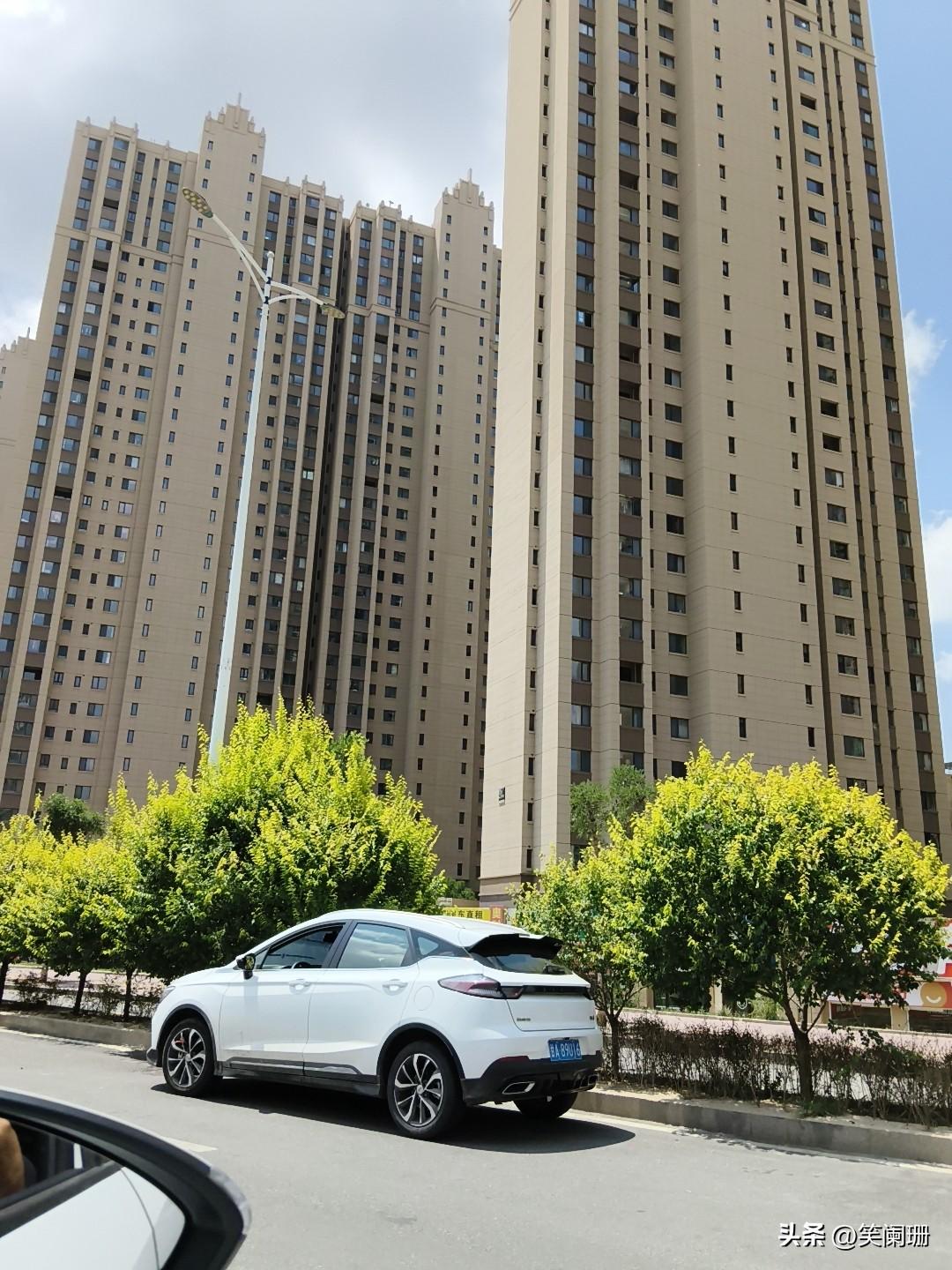 兰州市保利领秀山原来属于皋兰县，现在划分在了安宁区。
保利领秀山距离安宁西路也就