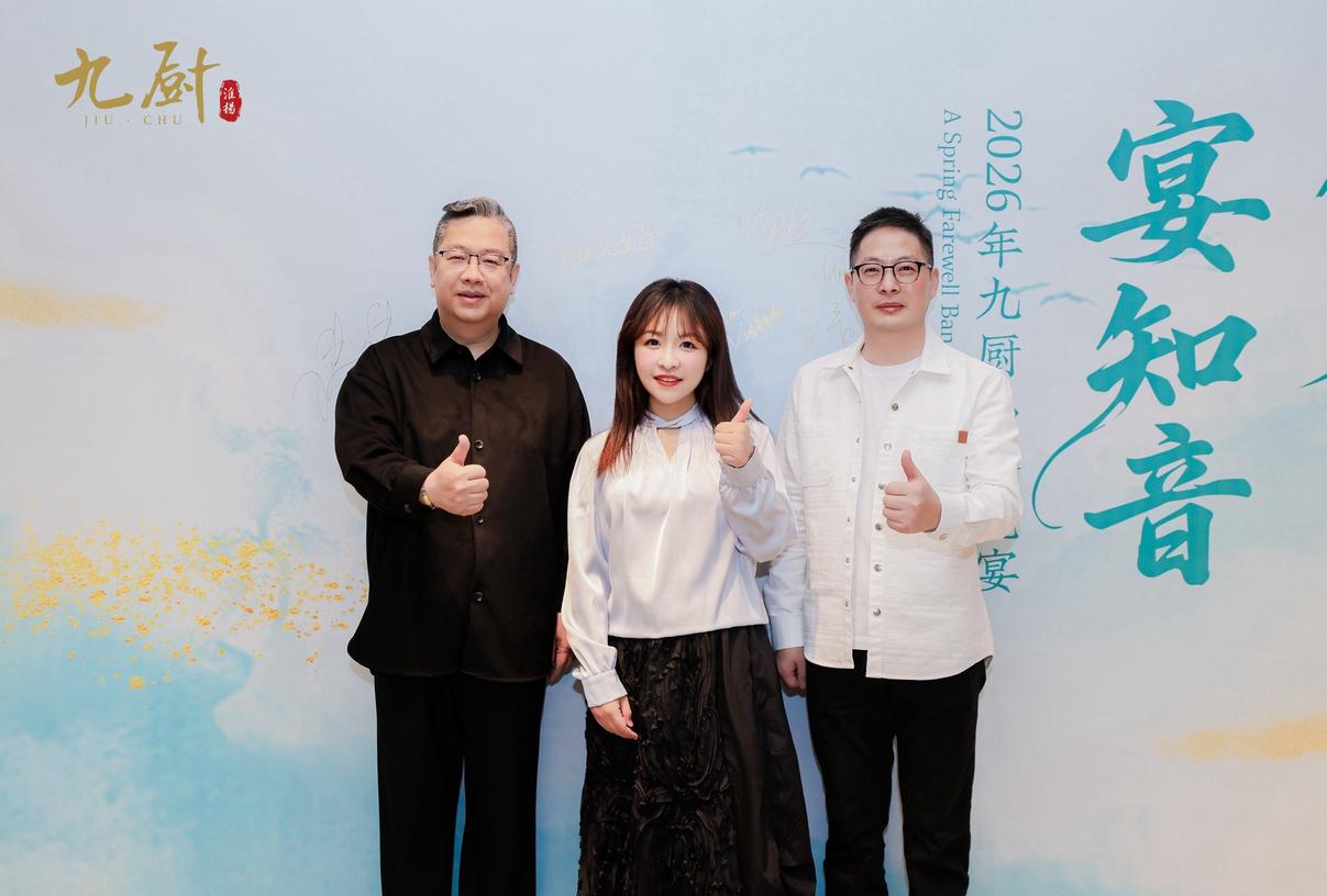 这可能是上海的第一波夏季新菜……

上海的春天，总是那么地温柔又仓促。前几天还觉