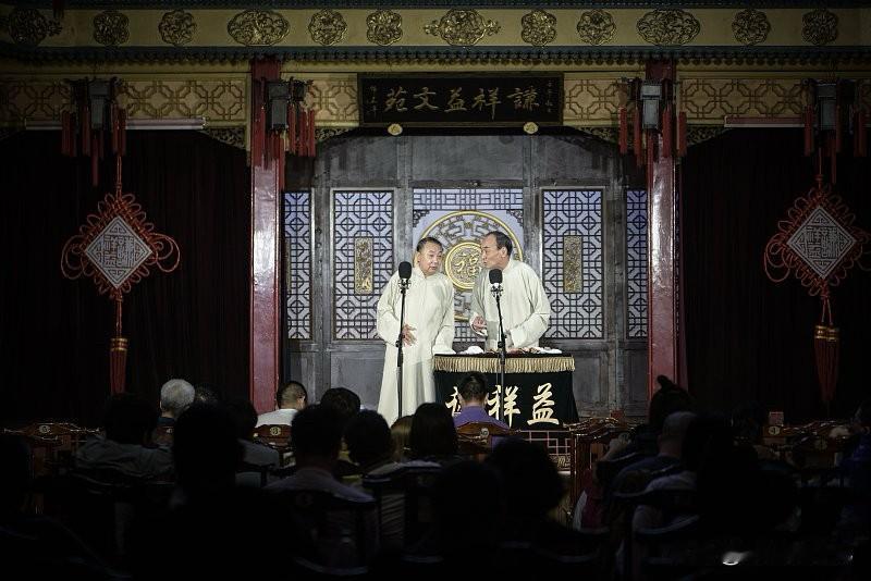 谁出的题目，郭德纲只能说他是说相声的，没有他相声也许会更好呢，而且他又不代表相声