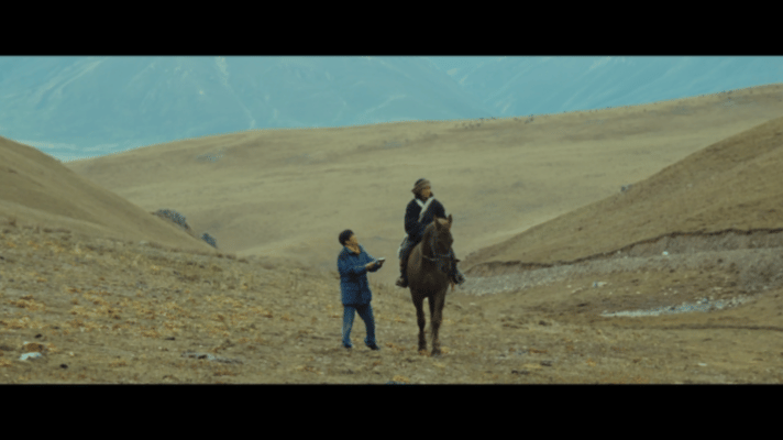 到生命树里的榆中县是这种感觉电视剧生命树被生命树和榆中的联动戳中了！剧里讲的是一