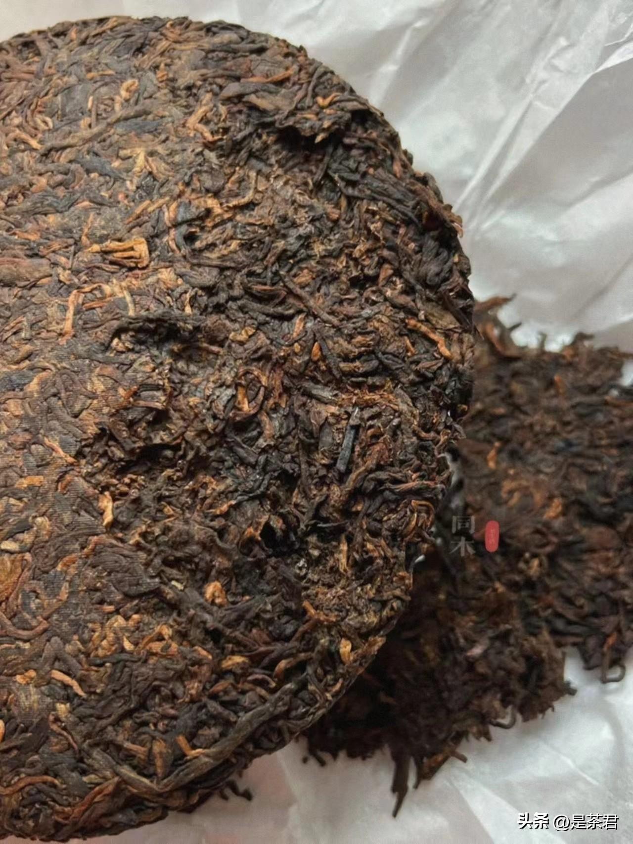 电商平台上最容易有优惠的茶叶是什么？一般来说，有以下3种：
1.普洱茶：
普洱茶