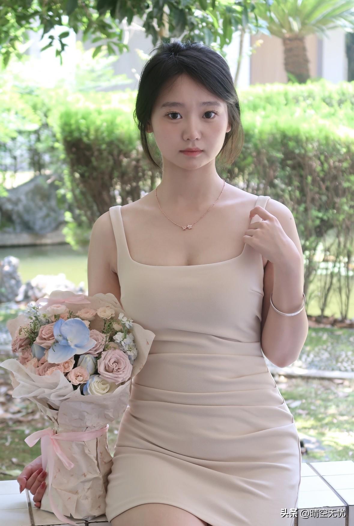 从学校的小社会进入生活的大社会。毕业 有哪些女生日常好看穿搭可以借鉴 甜妹穿搭心
