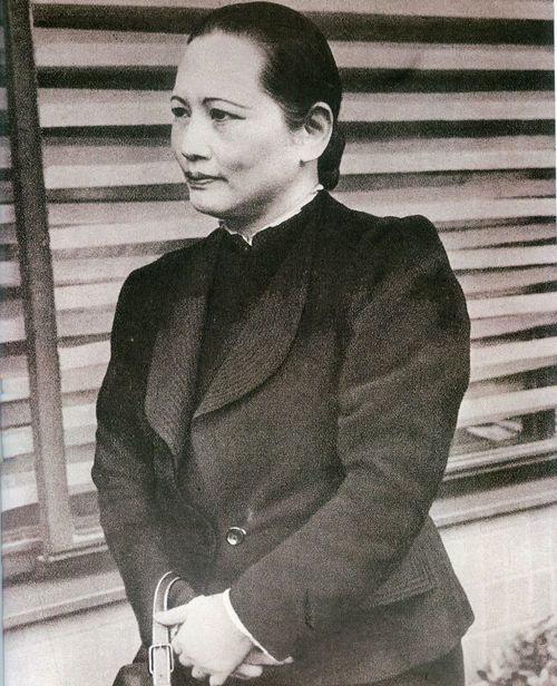 1969年春天，宋庆龄收到60万美元汇款，是弟弟死后分给她的遗产 。可短短两个月