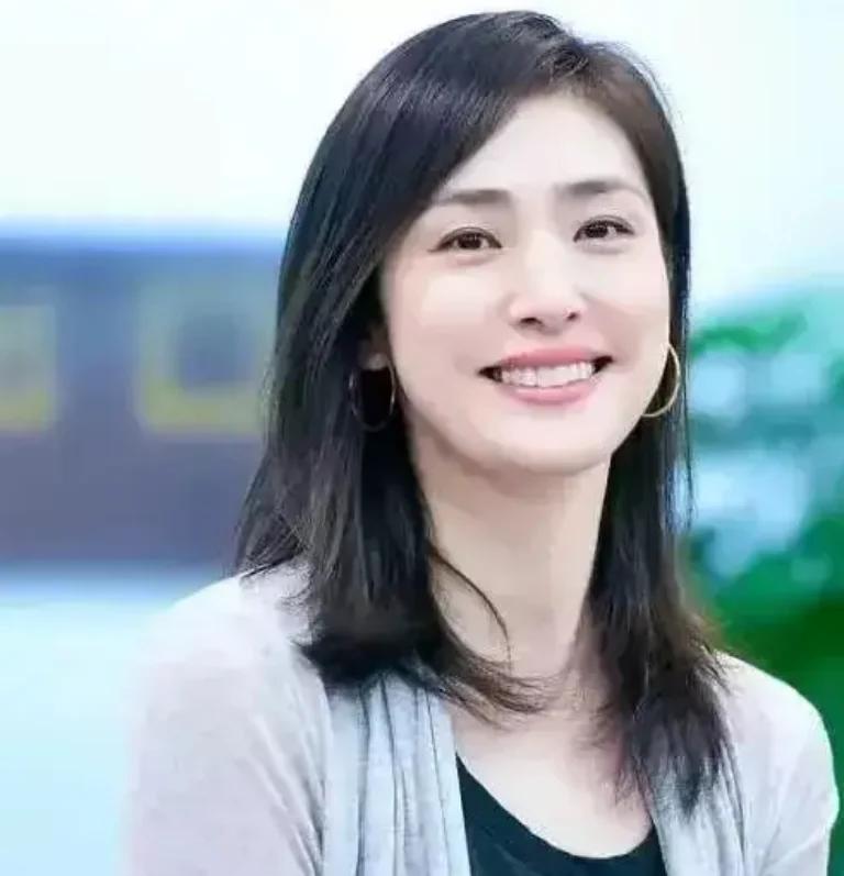 2000年，日本知名女演员天海佑希，被检查出她的线粒体DNA居然和其中一具距今3