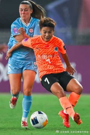 #武汉女足点球大战登顶亚洲之巅#【#武汉队获首届女足亚冠联赛冠军#】5月24日晚