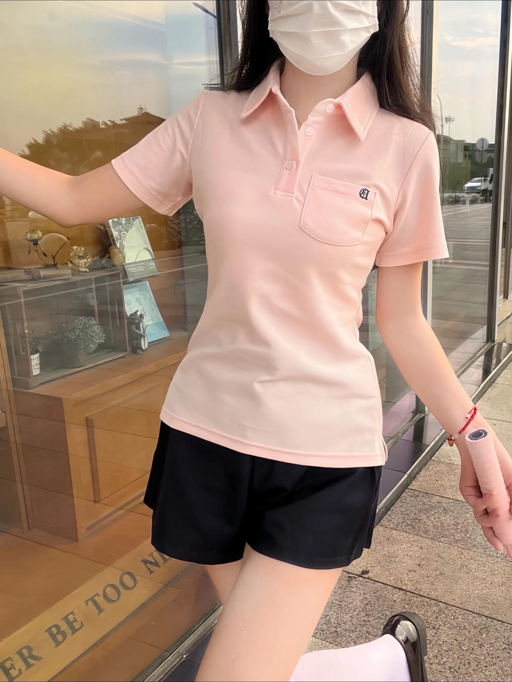 Polo ➕ 短裤  舍我其谁。