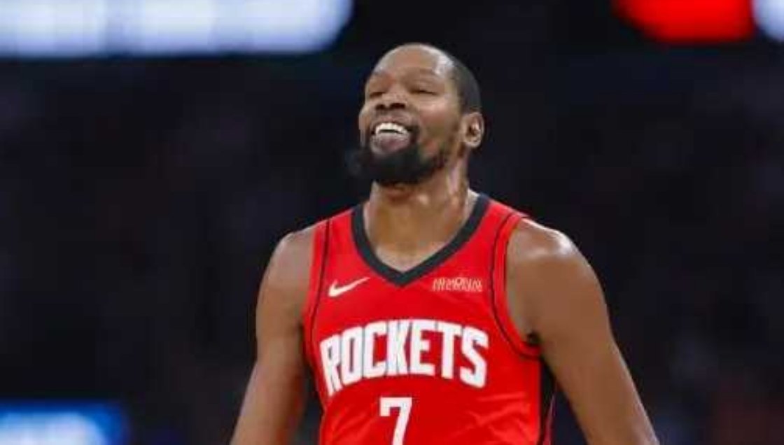 NBA历史得分榜即将迎来又一次重磅更迭。据火箭记者Bradeaux透露，太阳队超