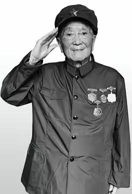 1979年，廖汉生到成都军区视察工作，点名要见向轩，得知对方行政级别仅16级，他