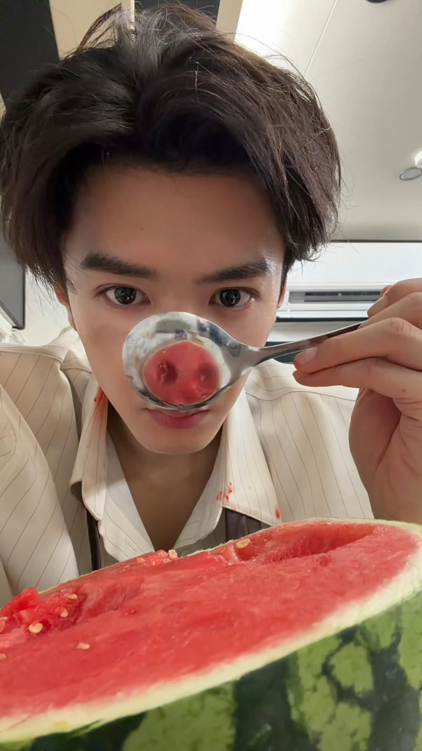我被哲远🐷时候萌一大跳啊