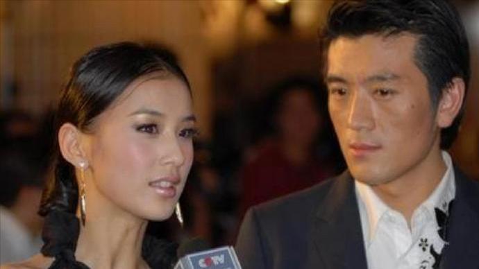 杨子把财产和孩子都给了黄圣依，足以看出样子心地并不坏，也是爱黄圣依的，只是这个方