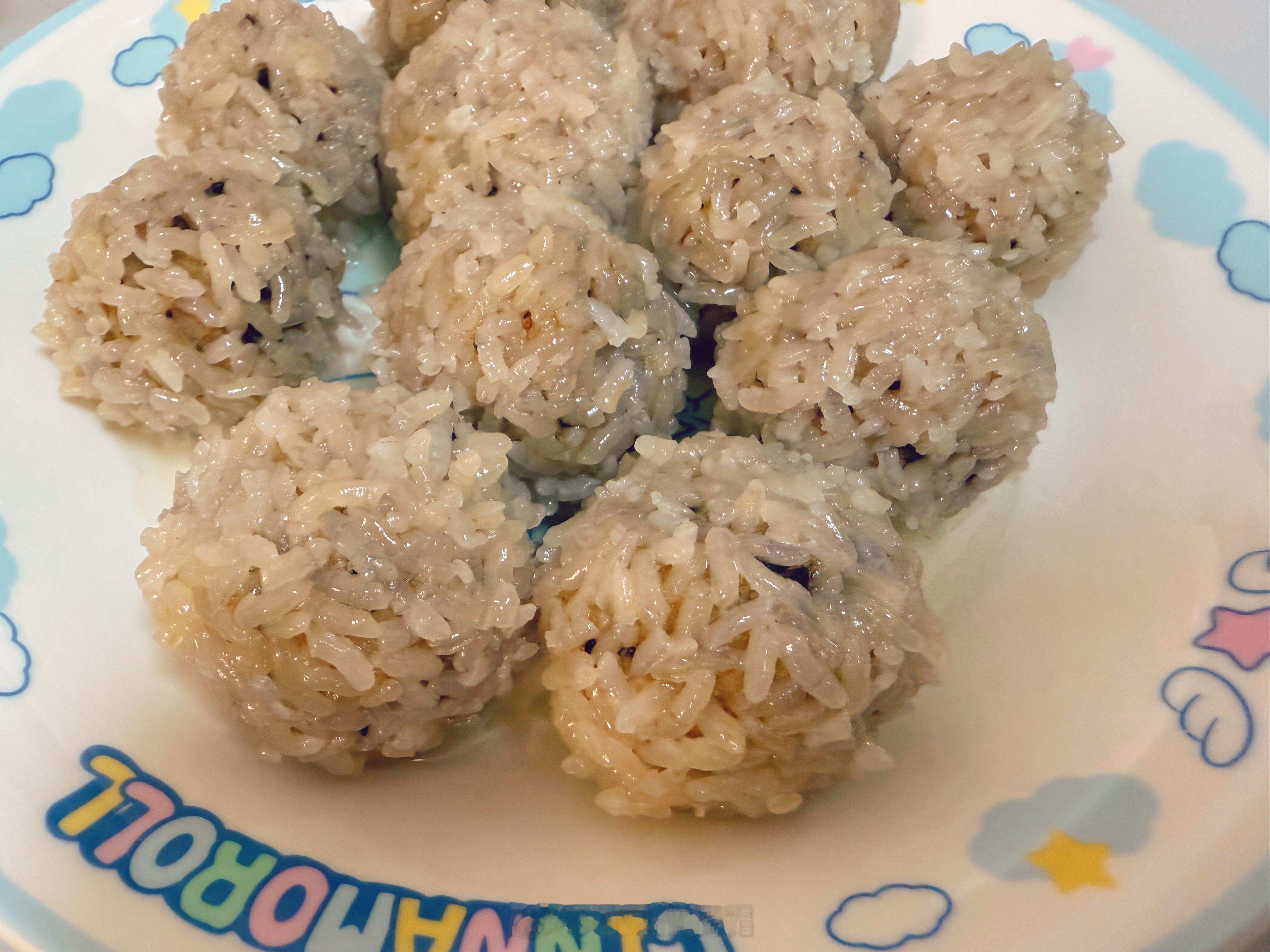 今天晚饭大约是九点左右才吃，感觉最近吃最后一顿的时间点也太晚了，有影响到我睡眠。
