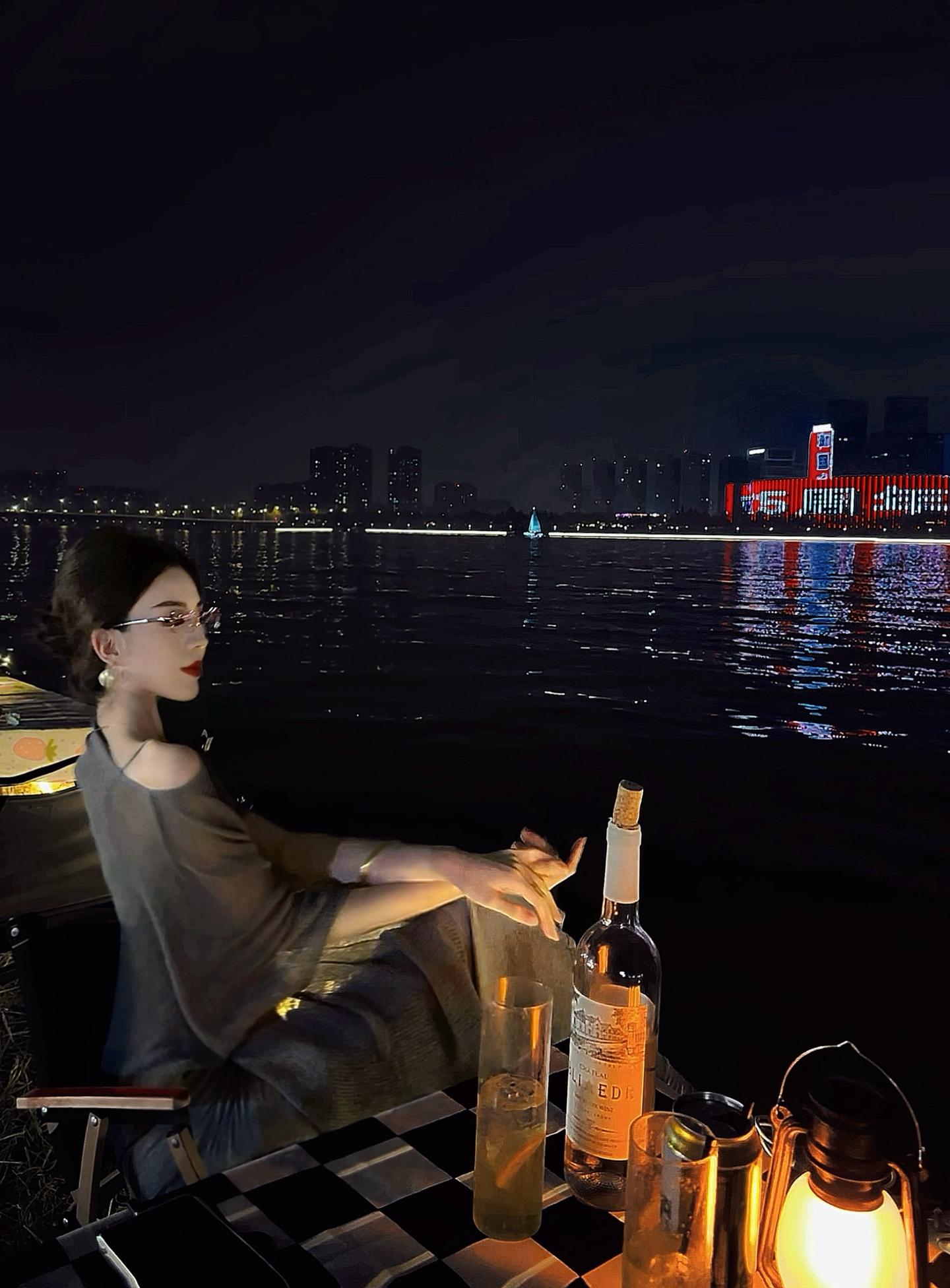 你怎么舍得 让我的泪流向海